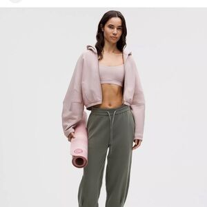 Lululemon Loungeful Oversized Fit HR Cropped Joggers